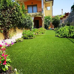  Casa vacanze Casa Con Giardino