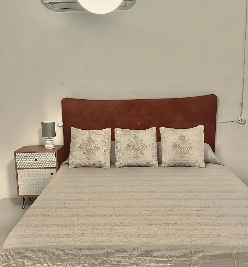 Tierra Guesthouse Olbia Italy